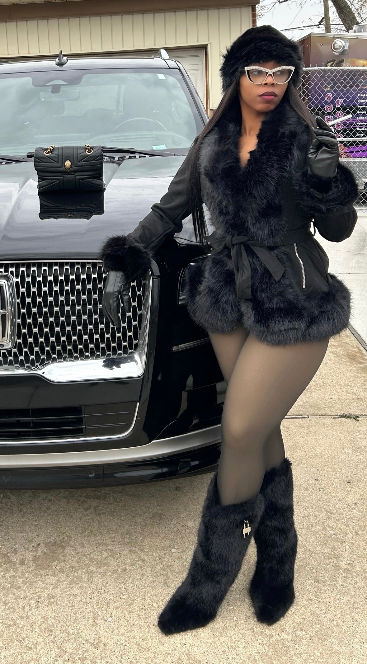 Marilynn Noir Faux Fur