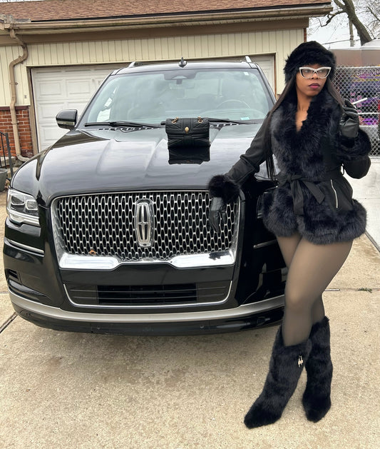 Marilynn Noir Faux Fur